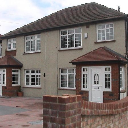 Furnival Lodge 斯劳 外观 照片